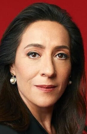 Binnur Kaya