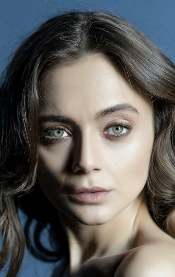 Damla Sönmez