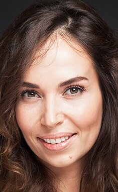 Esra Ronabar