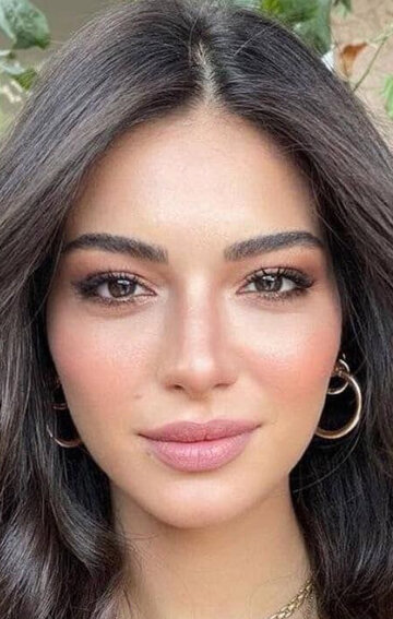 Melisa Aslı Pamuk