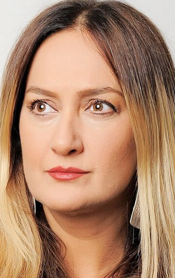 Yesim Gül Aksar